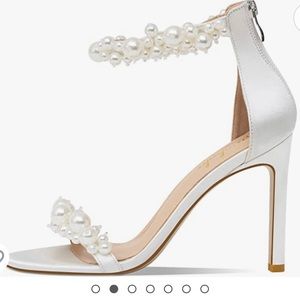 NEW NEVER BEEN WORN White Women's Sandals Pearl DecorationStiletto Heels